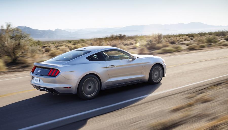  Ford Mustang GT 2015 года  (фото 90 из 93)
